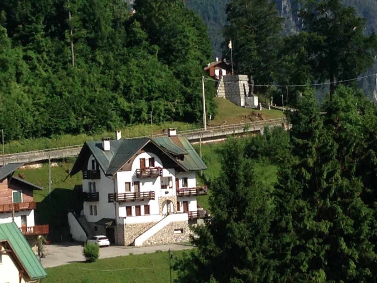 La Casa Di Monte Ricco Appartement Pieve di Cadore Buitenkant foto